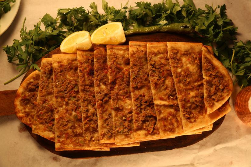 Kıymalı Pide
