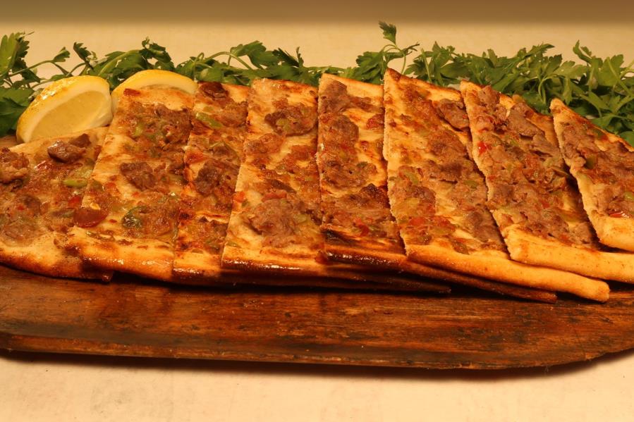 Kuşbaşılı Pide